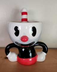Cuphead Gamestop Exclusive Just Funky Character Mug Bust Statue 2018 Damaged