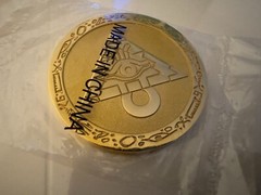 Yu-Gi-Oh! 2004 Toys R Us Tournament Prize Golden Coin ~ Promo Item ~ RARE