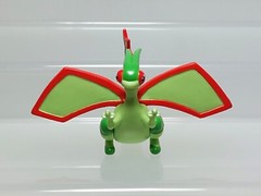 Flygon Pokemon Action Figure Bandai 2005 Poseable Gashapon Toy Japan H09 1.8in